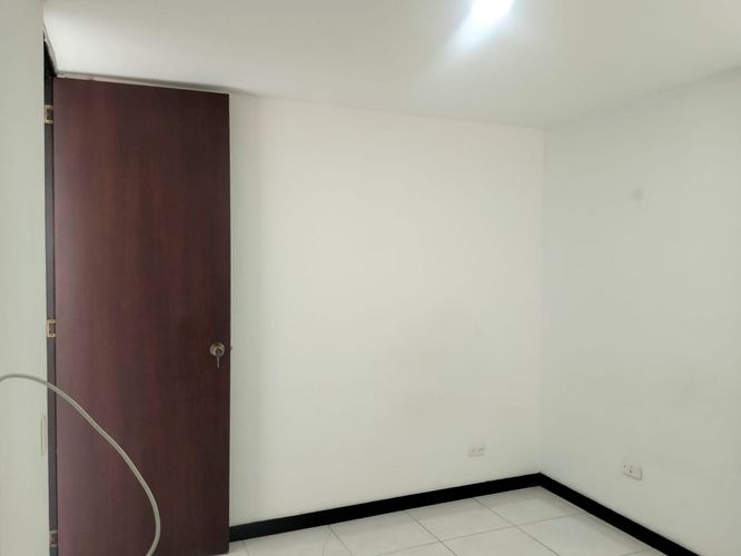 Apartamento de 3 alcobas en arriendo en Otraparte, Envigado, 98 m² · foto 8 de 18