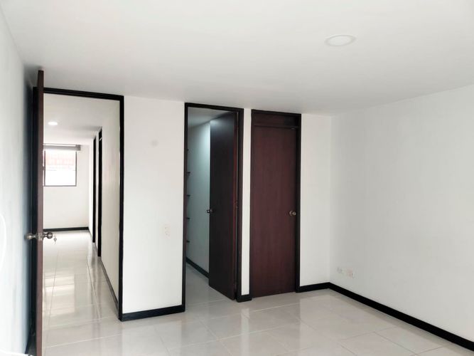 Apartamento de 3 alcobas en arriendo en Otraparte, Envigado, 98 m² · foto 15 de 18