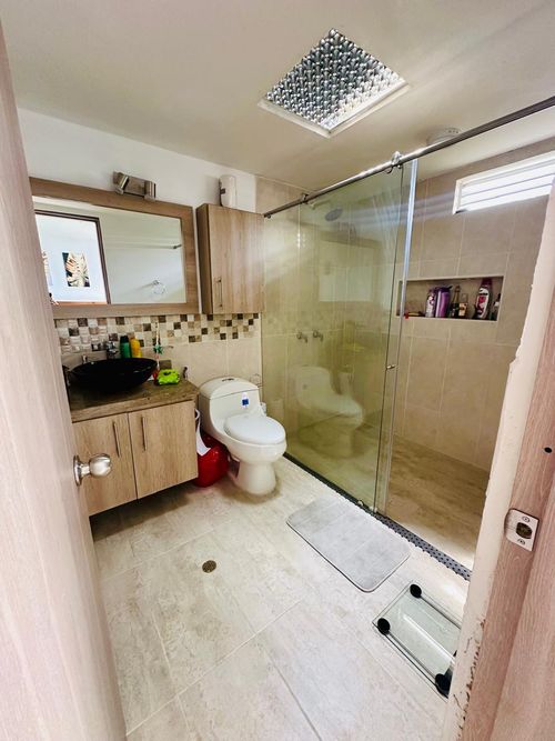 Casa de 6 alcobas en venta en Santa Anita, Cali, 194 m² · foto 18 de 20