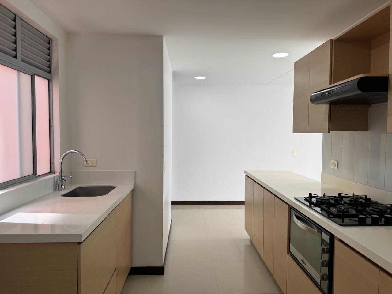 Apartamento en Arriendo en Cañaveralejo, Sabaneta - Miniatura 6