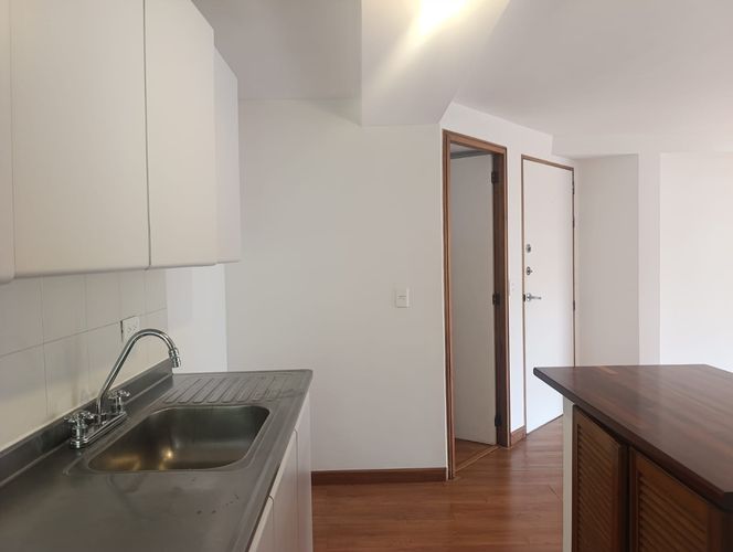 Apartamento de 1 alcoba en arriendo en Las Lomas, Medellín, 52 m² · foto 6 de 11