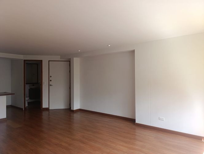 Apartamento de 1 alcoba en arriendo en Las Lomas, Medellín, 52 m² · foto 7 de 11