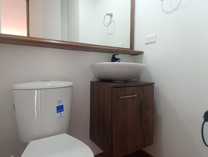 Apartamento de 1 alcoba en arriendo en Las Lomas, Medellín, 52 m² · foto 10 de 11