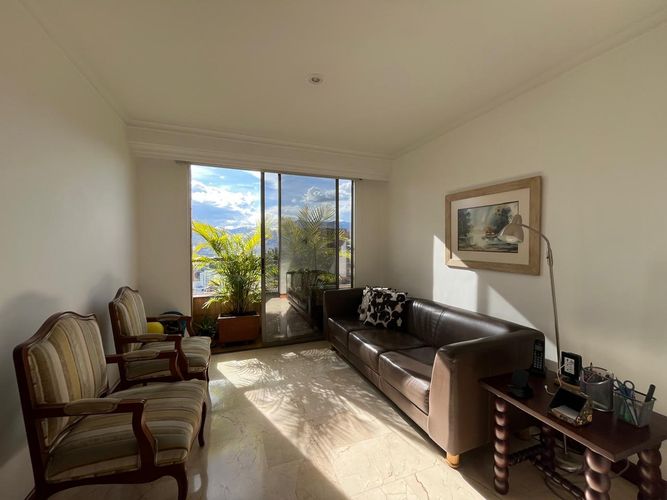 Apartamento de 3 alcobas en venta en El Poblado, Medellín, 167 m² · foto 11 de 17