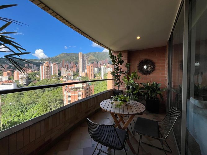 Apartamento de 3 alcobas en venta en El Poblado, Medellín, 167 m² · foto 17 de 17