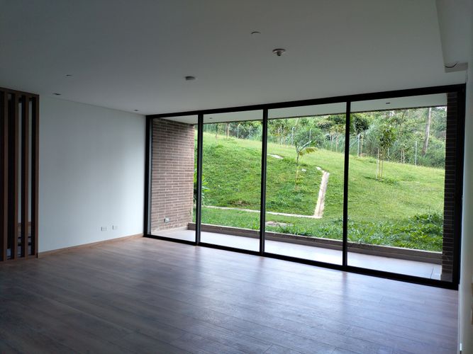 Apartamento de 3 alcobas en venta en El Poblado, Medellín, 117 m² · foto 2 de 20