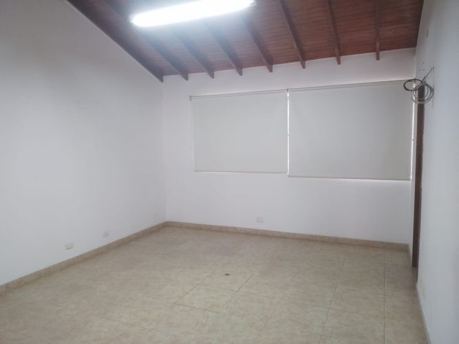 Oficina en arriendo en Belén, Medellín, 250 m² · foto 11 de 19