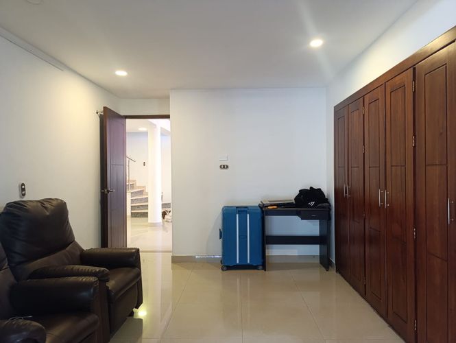 Casa de 4 alcobas en venta en El Poblado, Medellín, 425 m² · foto 7 de 19