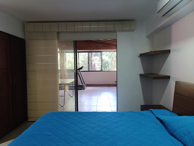 Casa de 4 alcobas en venta en El Poblado, Medellín, 425 m² · foto 11 de 19