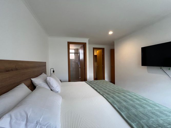 Apartamento de 3 alcobas en arriendo en El Poblado, Medellín, 81 m² · foto 7 de 15