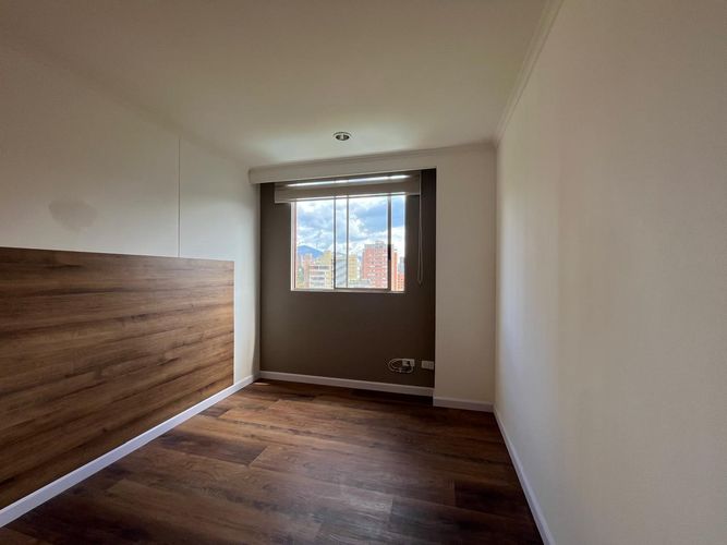 Apartamento de 3 alcobas en arriendo en El Poblado, Medellín, 81 m² · foto 8 de 15