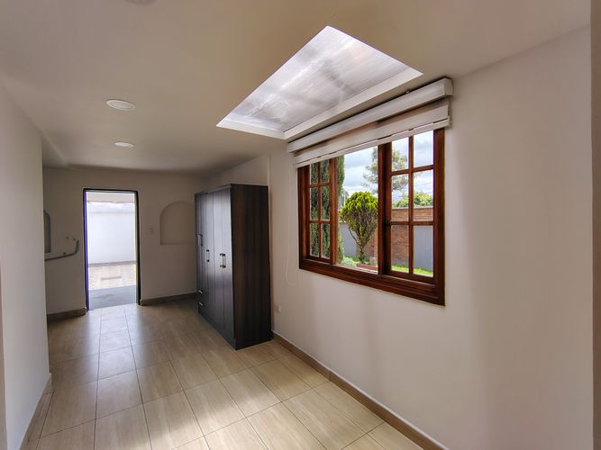 Casa de 5 alcobas en venta en San Jose De Bavaria, Bogotá, 170 m² · foto 14 de 24