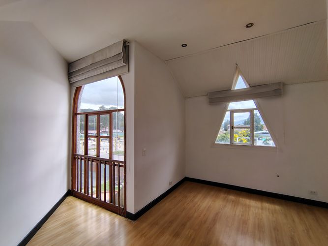 Casa de 5 alcobas en venta en San Jose De Bavaria, Bogotá, 170 m² · foto 21 de 24