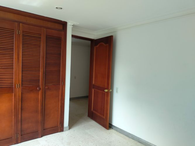 Apartamento de 3 alcobas en arriendo en El Poblado, Medellín, 154 m² · foto 12 de 20