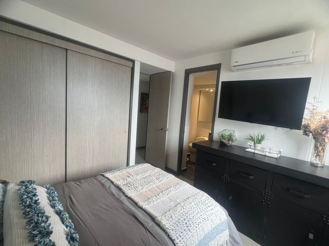 Apartamento de 3 alcobas en venta en Belén, Medellín, 124 m² · foto 10 de 16