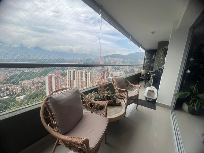 Apartamento de 3 alcobas en venta en Belén, Medellín, 124 m² · foto 16 de 16