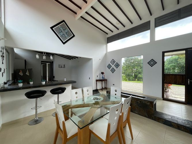 Casa de 3 alcobas en venta en Centro, Armenia, 290 m² · foto 5 de 24