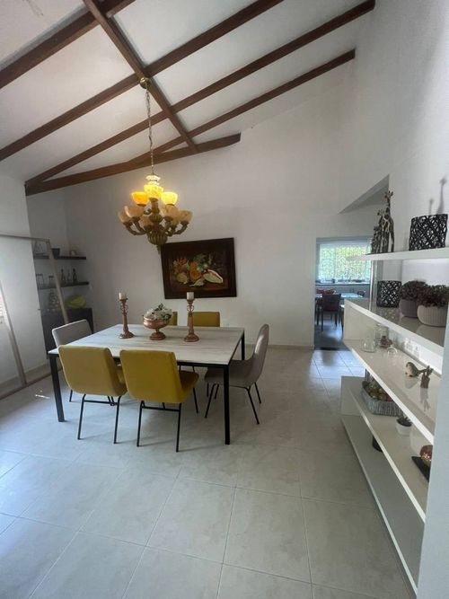 Casa de 4 alcobas en venta en La Mata, Piedecuesta, 270 m² · foto 7 de 13