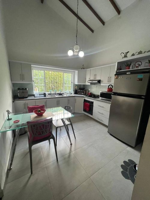 Casa de 4 alcobas en venta en La Mata, Piedecuesta, 270 m² · foto 8 de 13