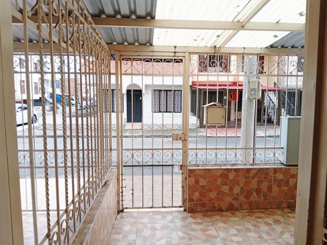 Casa de 6 alcobas en venta en Las Americas, Palmira, 170 m² · foto 4 de 24
