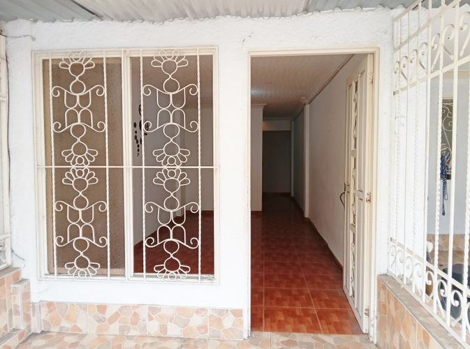 Casa de 6 alcobas en venta en Las Americas, Palmira, 170 m² · foto 5 de 24