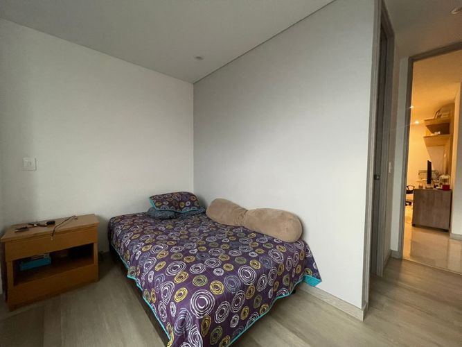 Apartamento de 3 alcobas en venta en Loma Del Esmeraldal, Envigado, 161 m² · foto 8 de 15