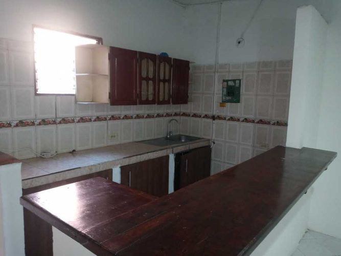 Casa de 4 alcobas en venta en San Pablo, Medellín, 134 m² · foto 3 de 16