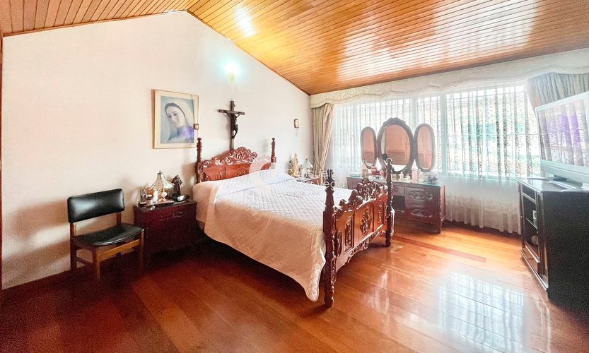 Apartamento de 5 alcobas en venta en Pontevedra, Bogotá, 360 m² · foto 16 de 16