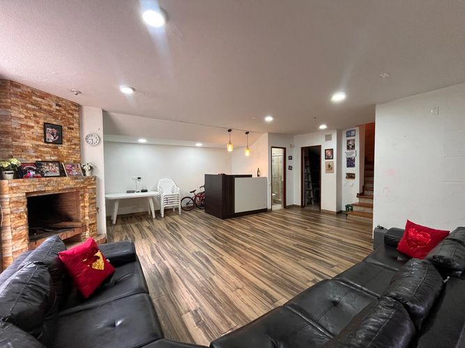 Casa de 4 alcobas en venta en Loma Del Chocho, Envigado, 280 m² · foto 16 de 20