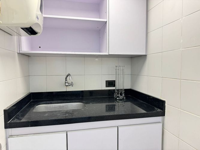 Oficina en arriendo en El Poblado, Medellín, 130 m² · foto 9 de 12