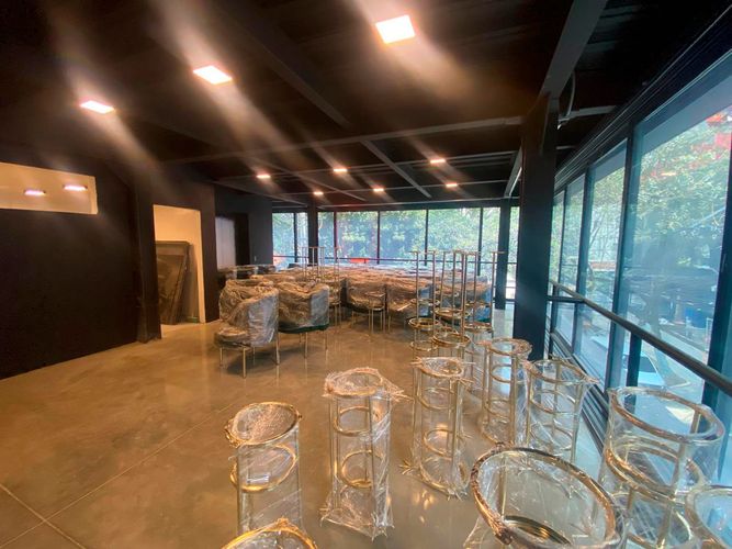 Local en venta en El Poblado, Medellín, 184 m² · foto 16 de 19