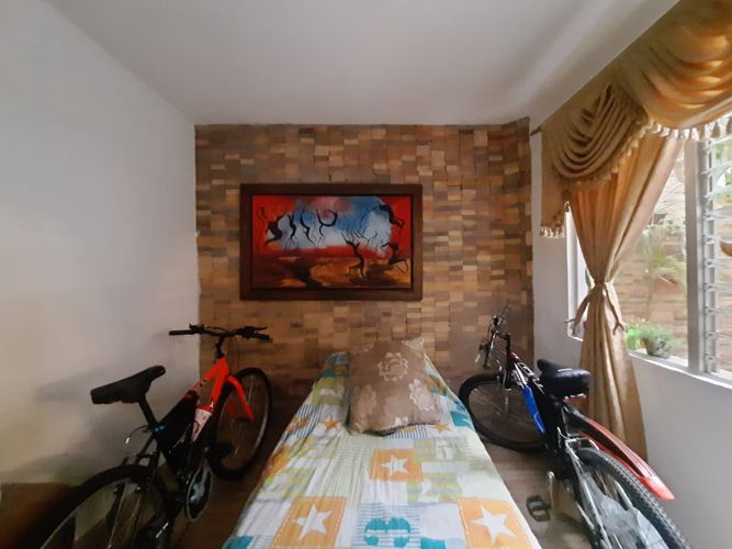 Casa de 5 alcobas en venta en La Mansión, Medellín, 123 m² · foto 8 de 22