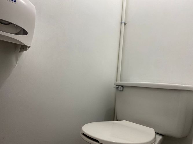 Consultorio en venta en El Poblado, Medellín, 39 m² · foto 2 de 6