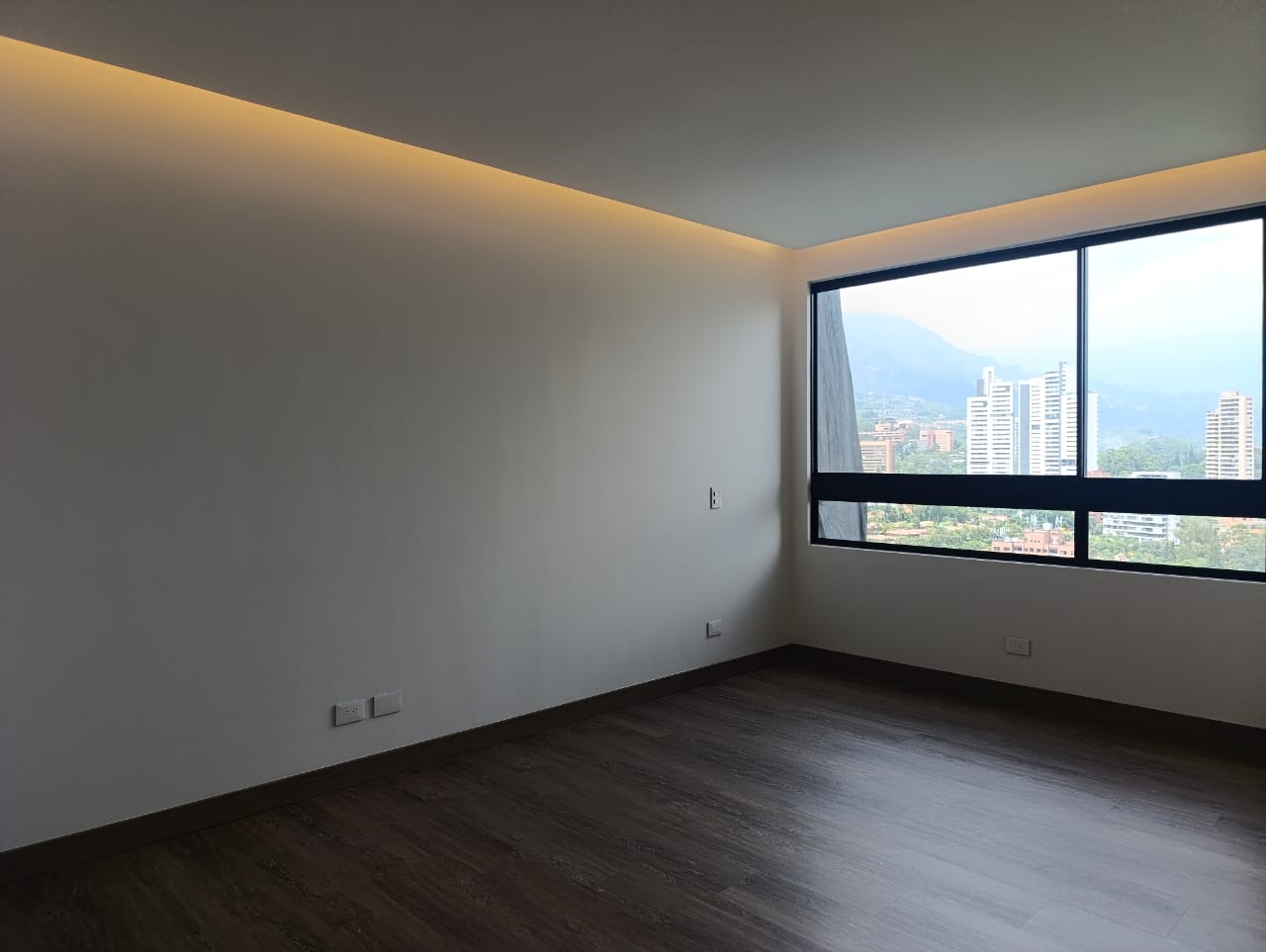 Apartamento en arriendo en El Poblado, Medellín · foto 14 de 19