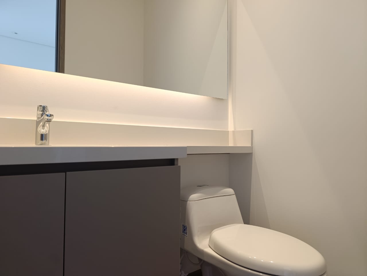Apartamento en arriendo en El Poblado, Medellín · foto 18 de 19