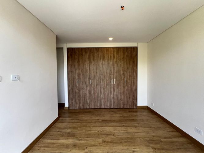 Apartamento de 3 alcobas en arriendo en Guayabito, Rionegro, 132 m² · foto 10 de 18