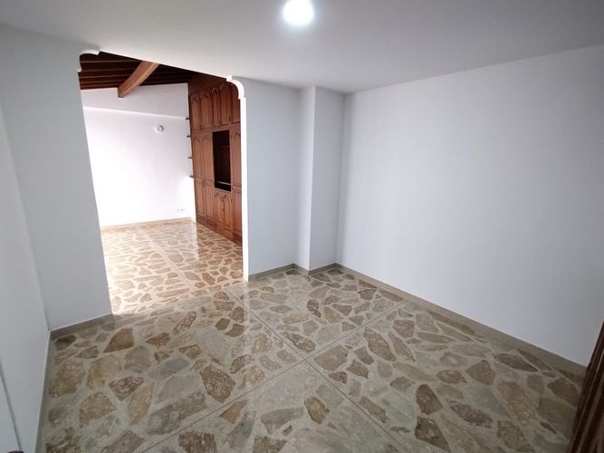 Apartamento de 3 alcobas en venta en Laureles, Medellín, 127 m² · foto 14 de 20