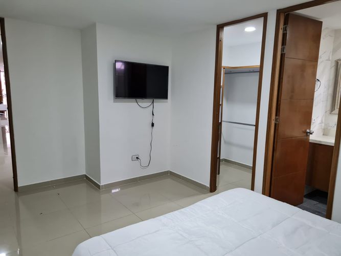 Apartamento de 3 alcobas en arriendo en Camino Verde, Envigado, 150 m² · foto 11 de 15