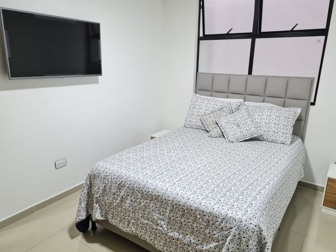 Apartamento de 3 alcobas en arriendo en Camino Verde, Envigado, 150 m² · foto 14 de 15