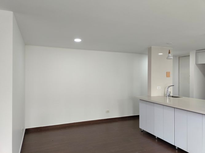 Apartamento de 3 alcobas en arriendo en El Poblado, Medellín, 20 m² · foto 2 de 15