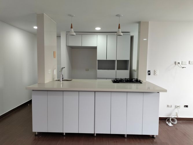 Apartamento de 3 alcobas en arriendo en El Poblado, Medellín, 20 m² · foto 4 de 15