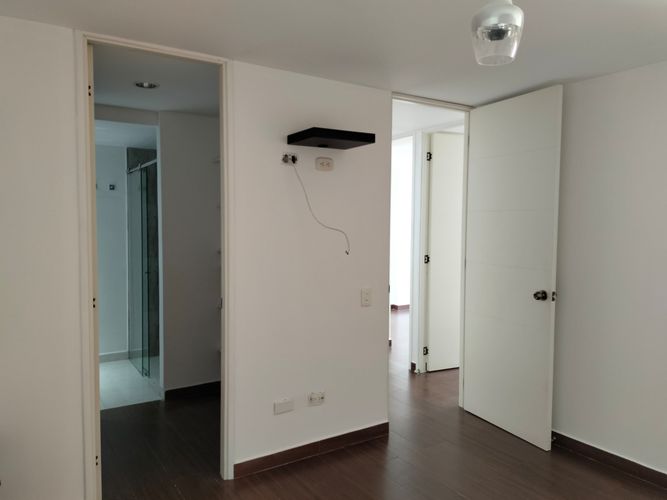 Apartamento de 3 alcobas en arriendo en El Poblado, Medellín, 20 m² · foto 5 de 15