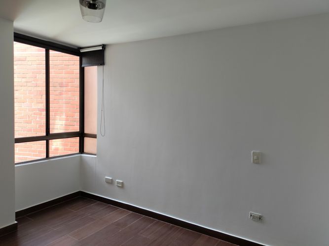 Apartamento de 3 alcobas en arriendo en El Poblado, Medellín, 20 m² · foto 8 de 15