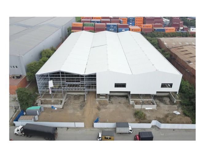 Bodega en arriendo en Zona Industrial, Yumbo, 4100 m² · foto 2 de 18