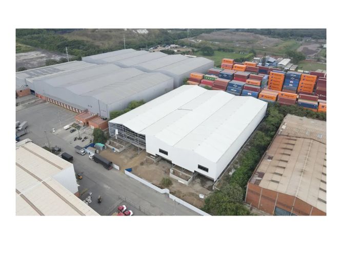 Bodega en arriendo en Zona Industrial, Yumbo, 4100 m² · foto 3 de 18