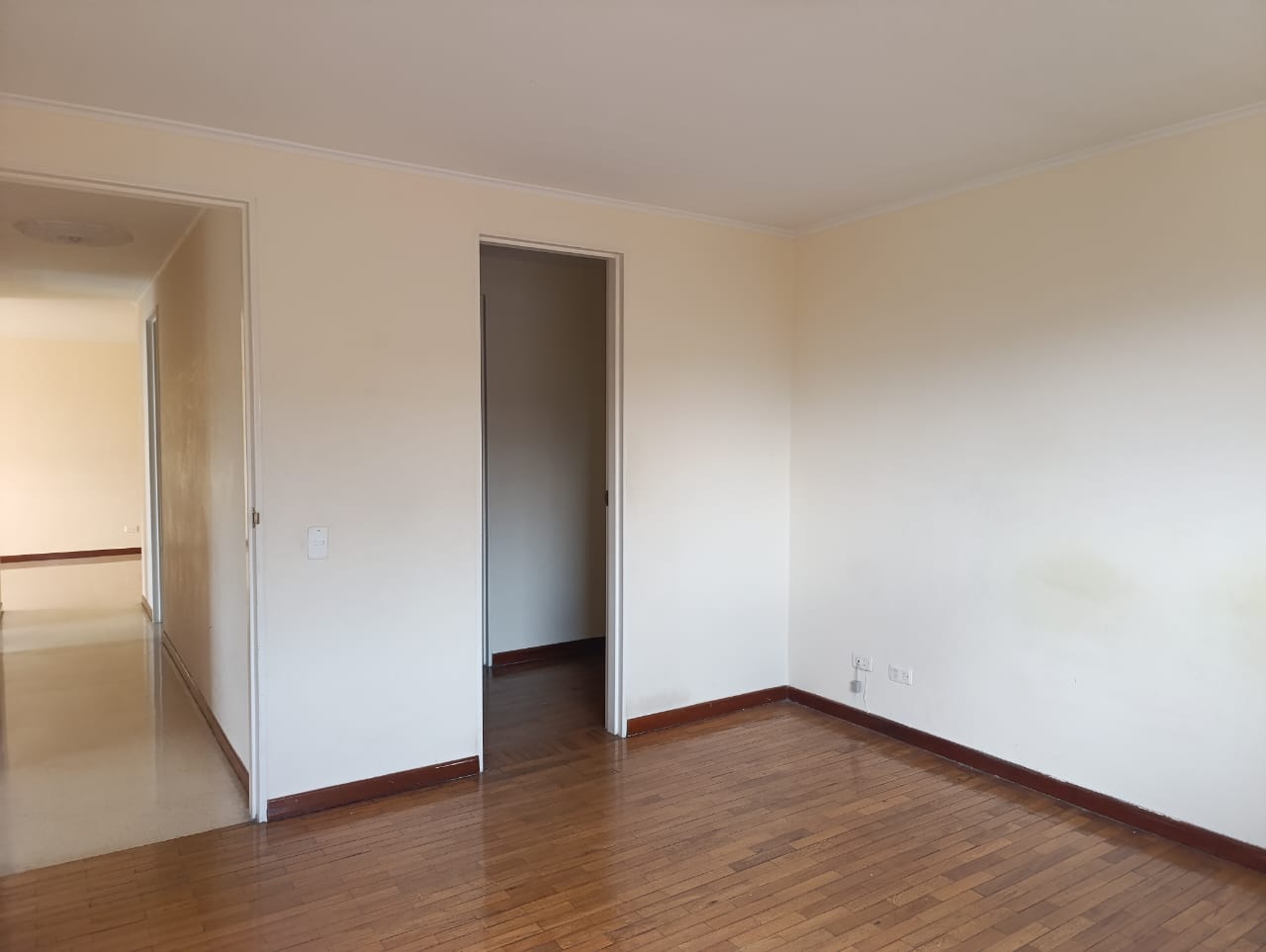Apartamento en arriendo en El Poblado, Medellín · foto 7 de 16