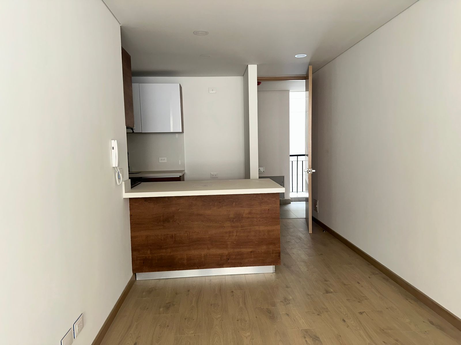 Apartamento en venta en Modelia, Bogotá · foto 7 de 19