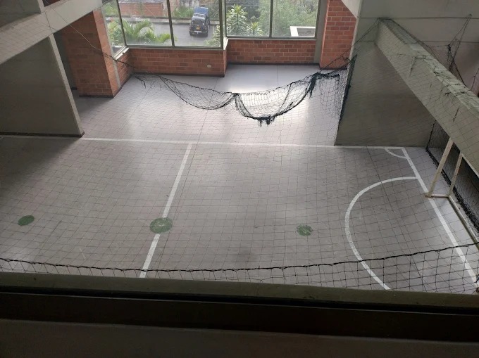 Apartamento en venta en Loma Del Indio, Medellín · foto 14 de 24