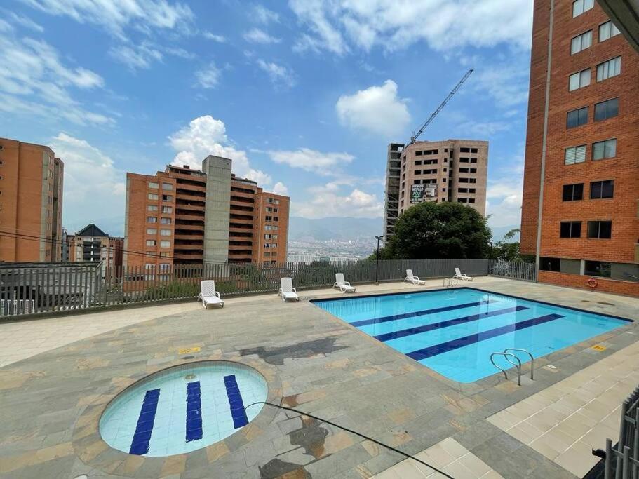 Apartamento en venta en Loma Del Indio, Medellín · foto 23 de 24