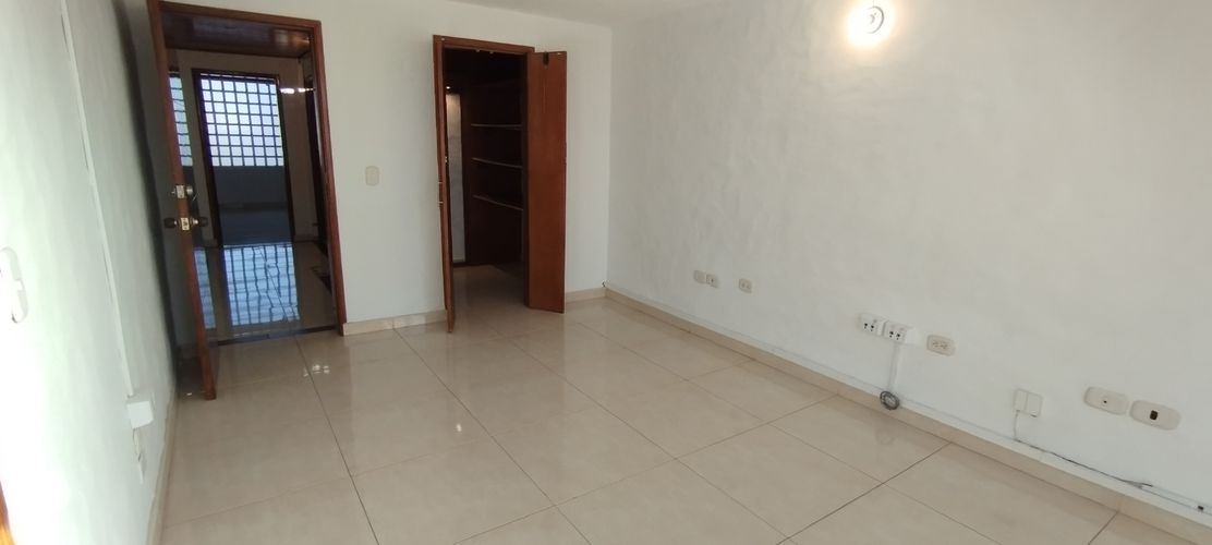 Casa de 4 alcobas en venta en Morato, Bogotá, 203 m² · foto 15 de 22